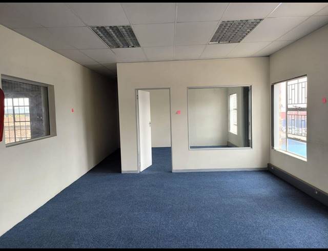 1,250M² WAREHOUSE TO LET IN CHLOORKOP